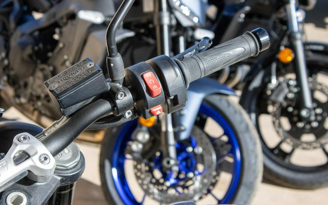 2024 TRIUMPH STREET TRIPLE 765 R