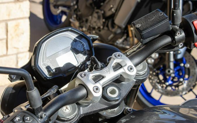 2024 TRIUMPH STREET TRIPLE 765 R