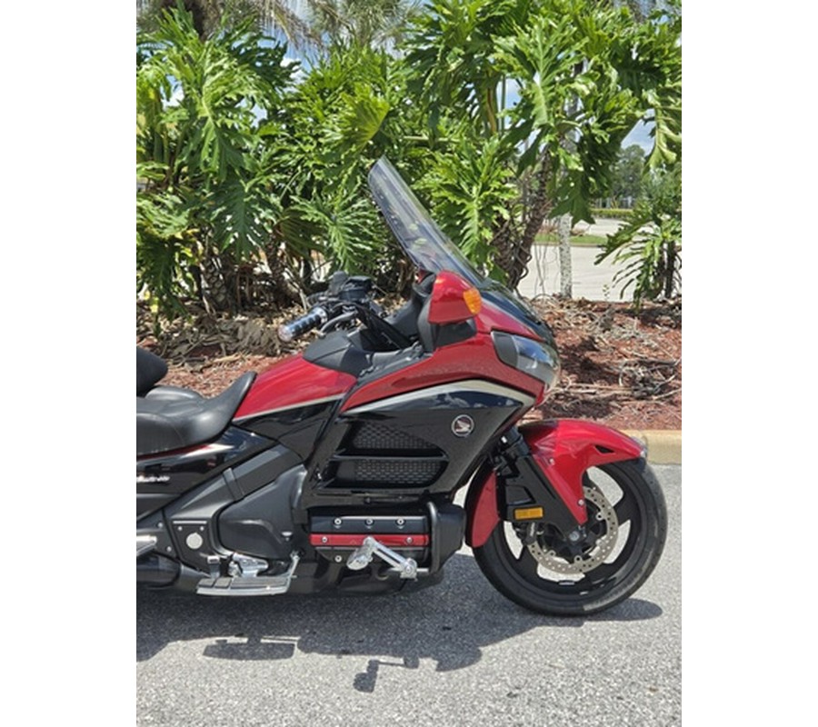 2015 Honda Gold Wing Audio Comfort CSC TRIKE Audio / Comfort