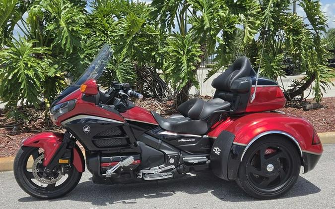 2015 Honda Gold Wing Audio Comfort CSC TRIKE Audio / Comfort