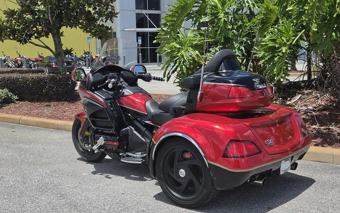 2015 Honda Gold Wing Audio Comfort CSC TRIKE Audio / Comfort