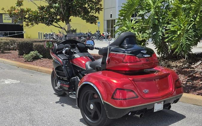 2015 Honda Gold Wing Audio Comfort CSC TRIKE Audio / Comfort