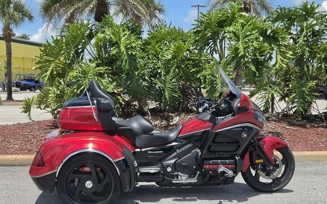 2015 Honda Gold Wing Audio Comfort CSC TRIKE Audio / Comfort