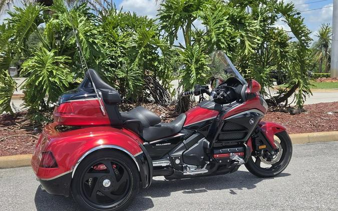 2015 Honda Gold Wing Audio Comfort CSC TRIKE Audio / Comfort