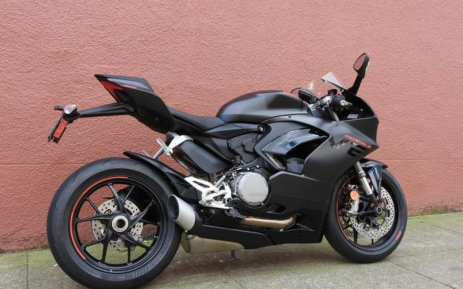 2024 Ducati Panigale V2 Black on Black