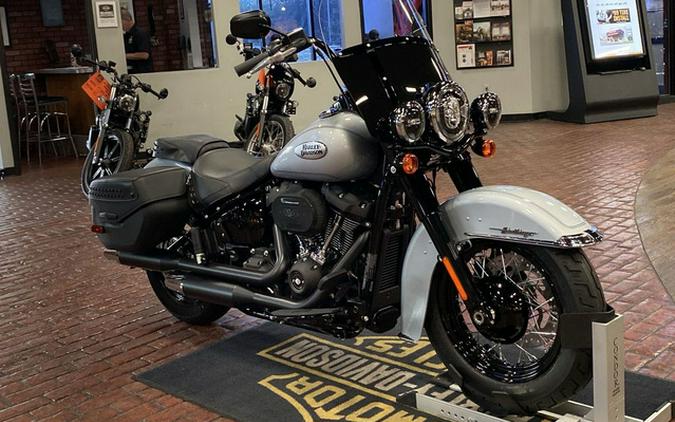 2024 Harley-Davidson Softail FLHCS - Heritage Classic