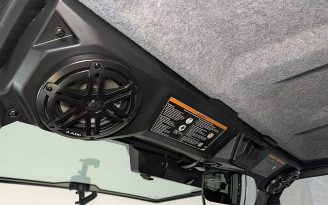 2026 Can-Am Defender MAX Limited HD11