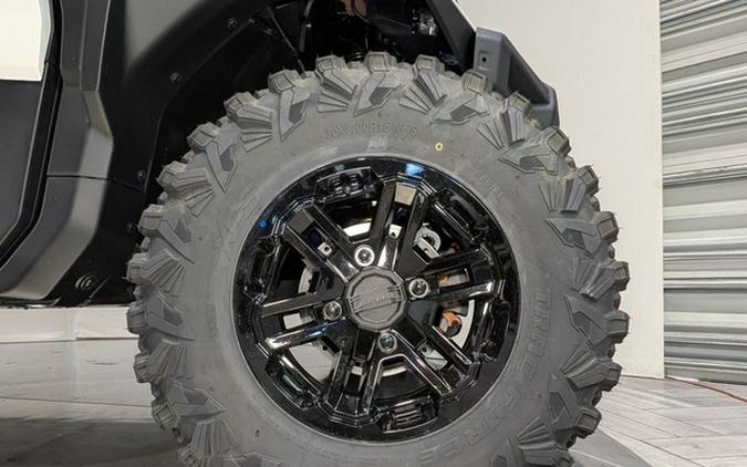 2026 Can-Am Defender MAX Limited HD11