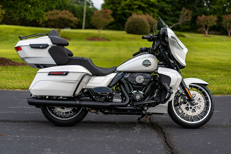 2026 Harley-Davidson® FLHXL - Street Glide® Limited