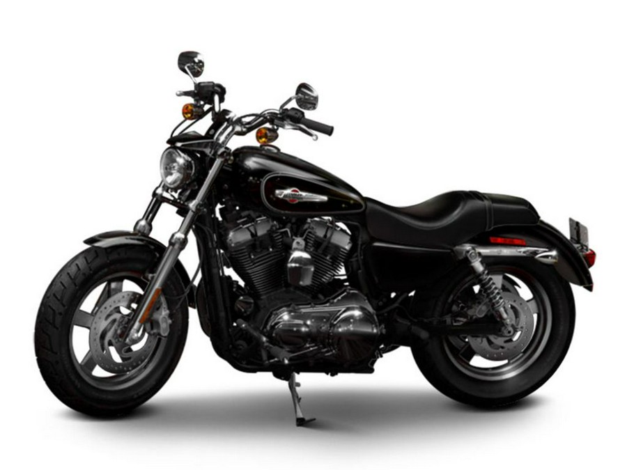 2014 Harley-Davidson® XL1200C - Sportster® 1200 Custom