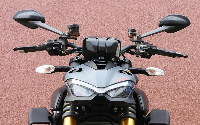 2024 Ducati Streetfighter V4 S Grey & Black