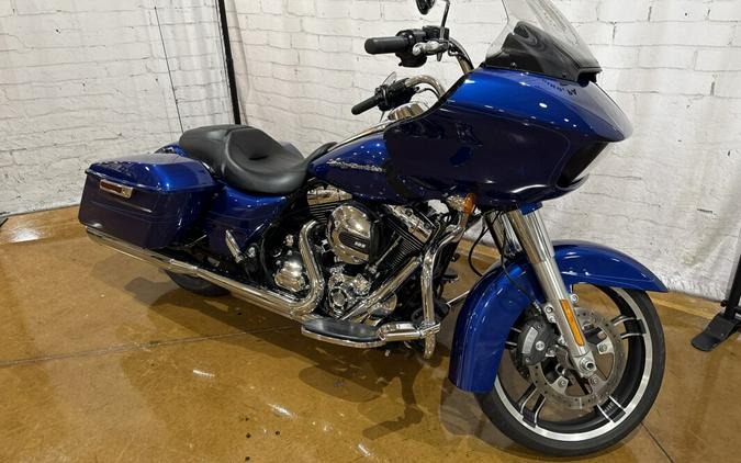 2015 Harley-Davidson® Road Glide® Special FLTRXS 679270 Superior Blue