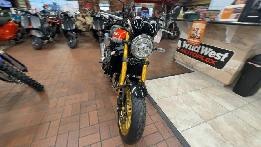 2026 Kawasaki Z900RS SE ABS