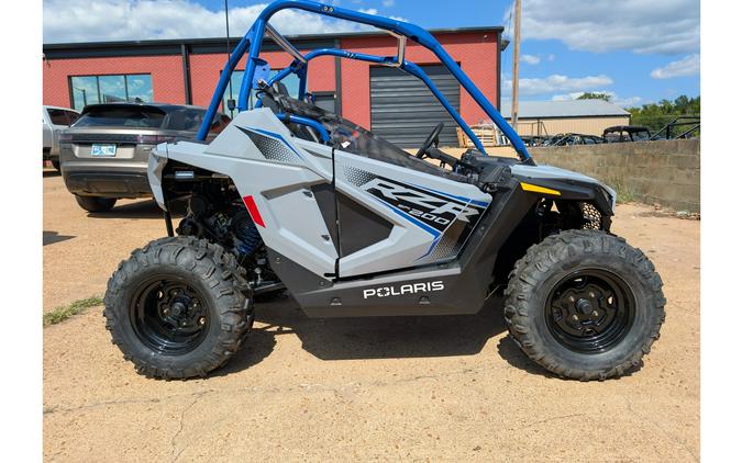 2026 Polaris RZR 200 EFI