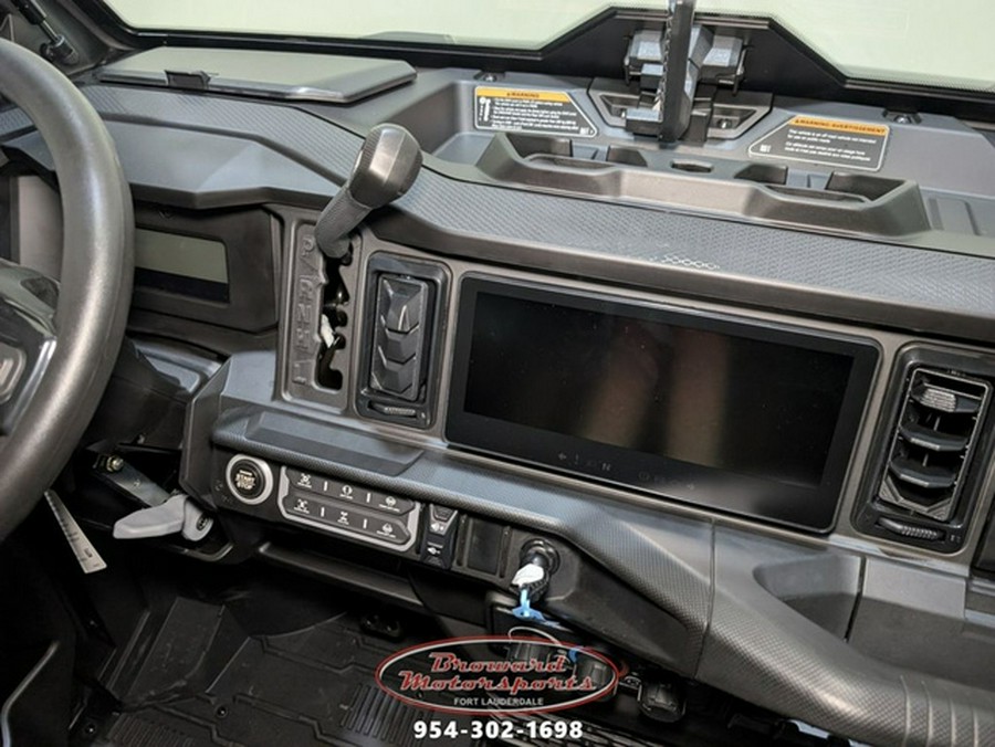 2026 Can-Am Defender MAX LONE STAR CAB HD11