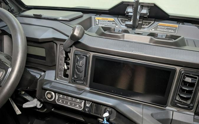 2026 Can-Am Defender MAX LONE STAR CAB HD11