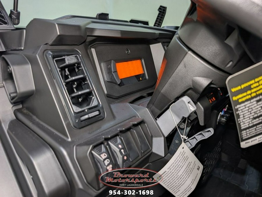 2026 Can-Am Defender MAX LONE STAR CAB HD11