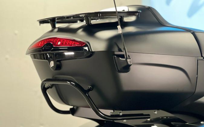 2025 Indian Motorcycle Pursuit® Dark Horse® with 112