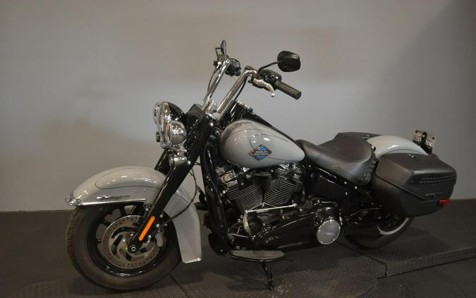 2026 Harley-Davidson Heritage Classic Dark Billiard Gray Black Cast Wheels