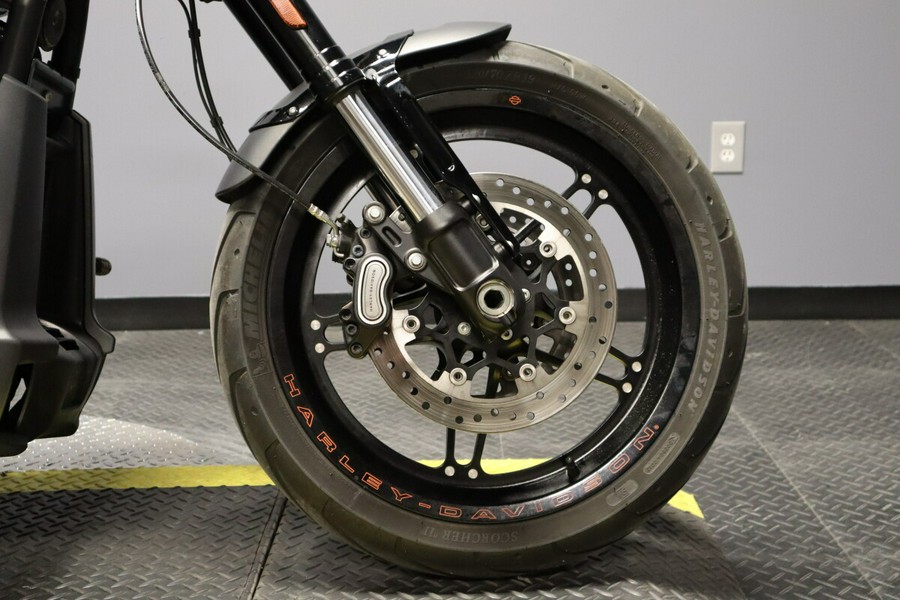 2019 Harley-Davidson FXDR 114