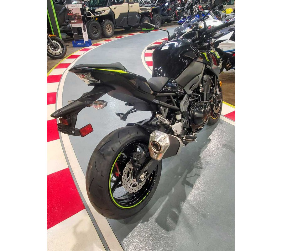 2024 KAWASAKI Z900 ABS