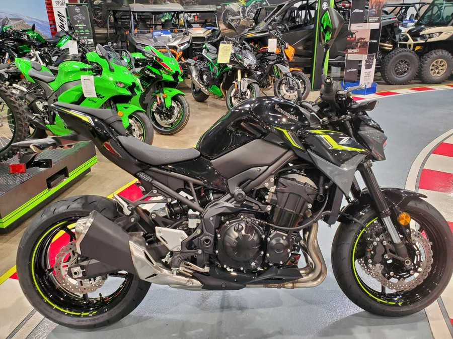 2024 KAWASAKI Z900 ABS