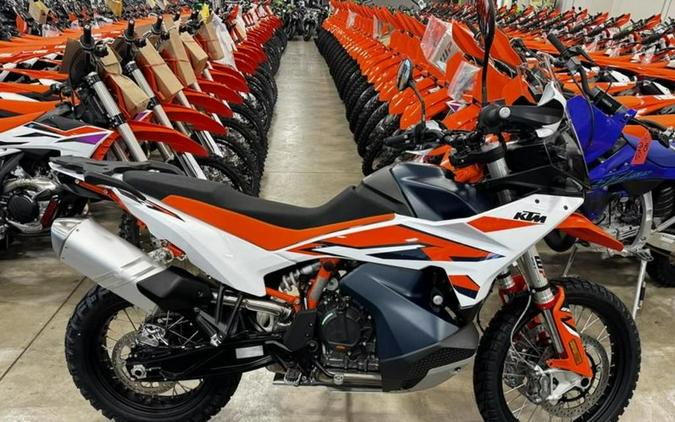 2023 KTM 890 Adventure R