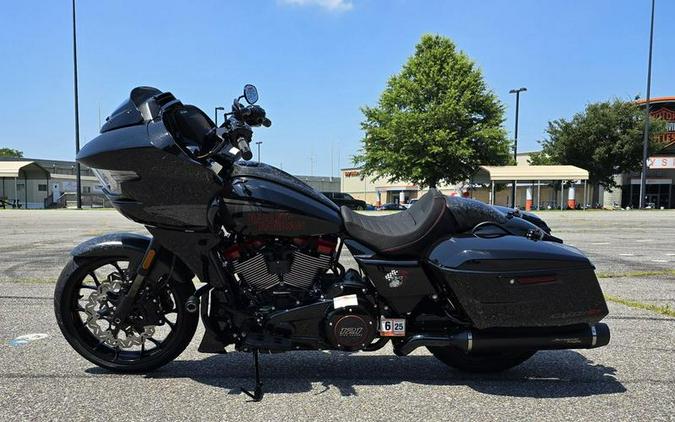 2024 Harley-Davidson® FLTRXSTSE - CVO™ Road Glide® ST