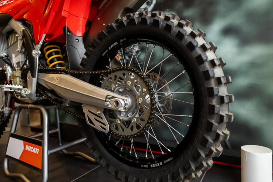 2026 Ducati DESMO 450 MX