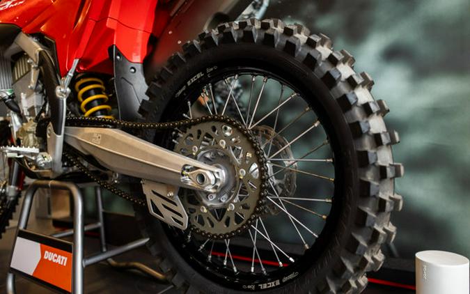 2026 Ducati DESMO 450 MX