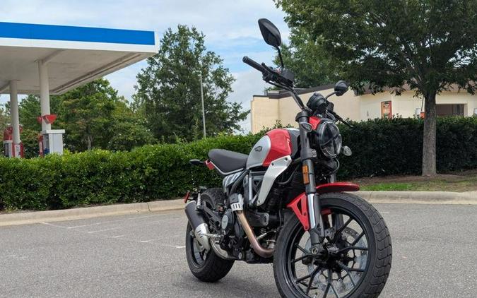 2025 Ducati Scrambler Icon Ducati Red