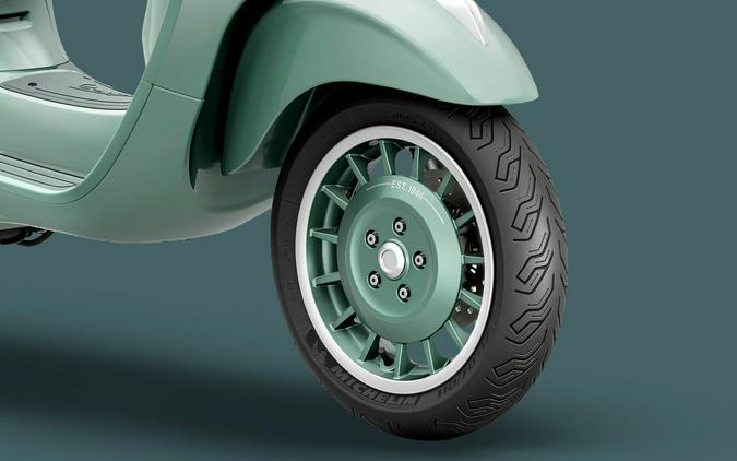 2027 Vespa Primavera 150 80th