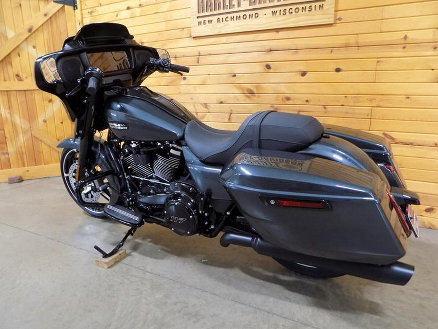 2025 Harley-Davidson® FLHX - Street Glide®