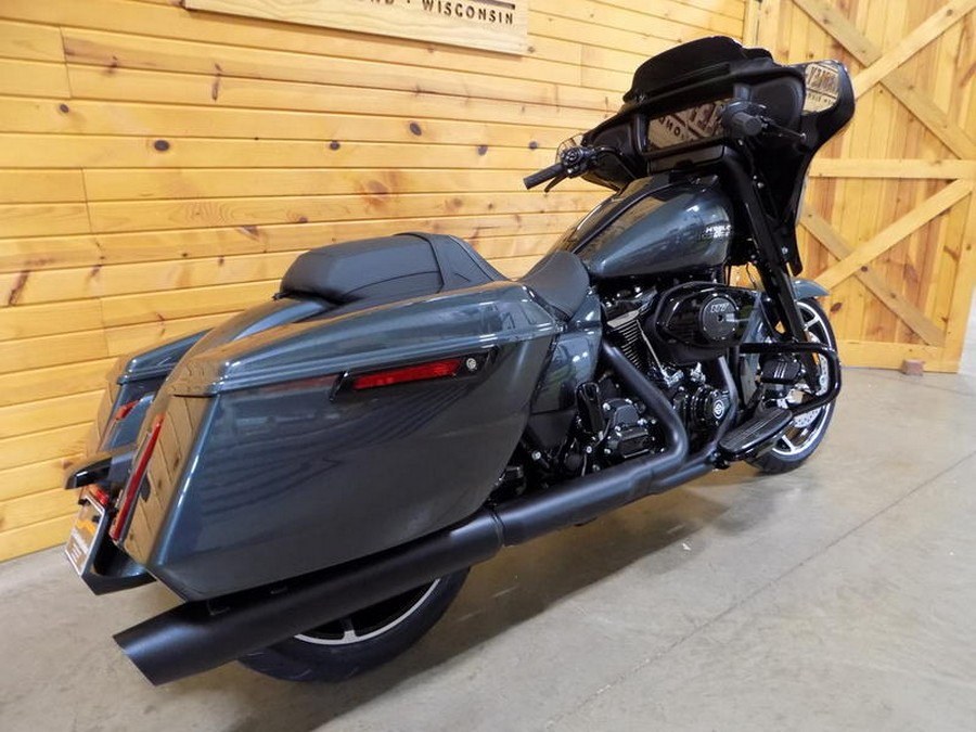 2025 Harley-Davidson® FLHX - Street Glide®