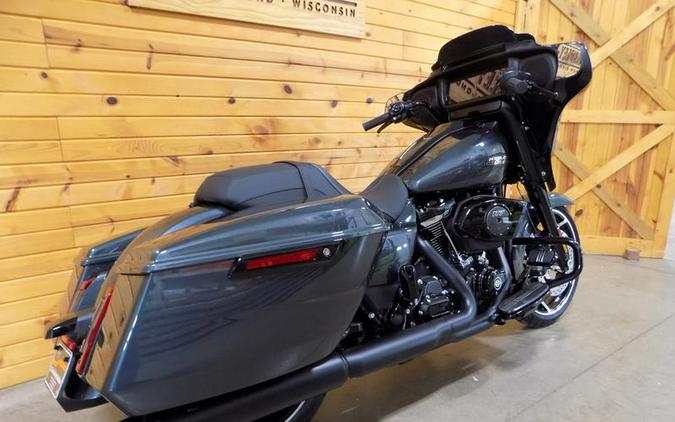 2025 Harley-Davidson® FLHX - Street Glide®