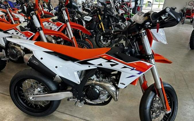 2023 KTM 450 SMR First Look [8 Fast Facts, 30 Photos, Specs]