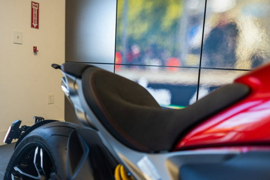 2026 Ducati XDIAVEL V4