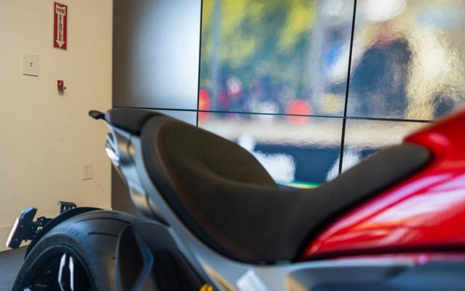 2026 Ducati XDIAVEL V4