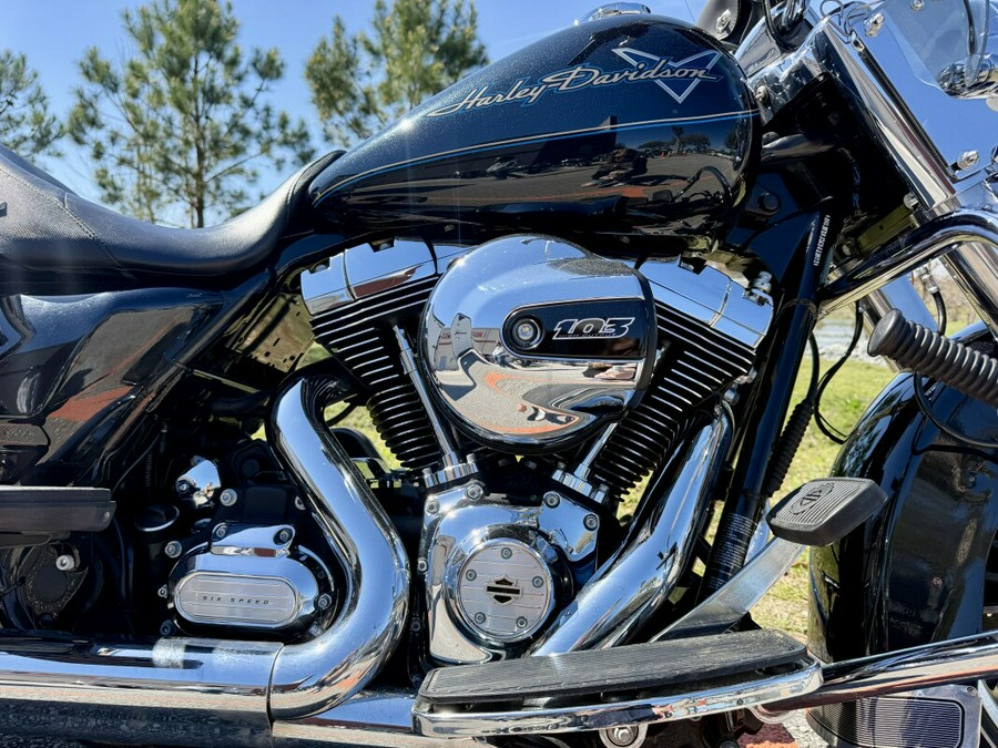 2012 HD Road King FLHR103