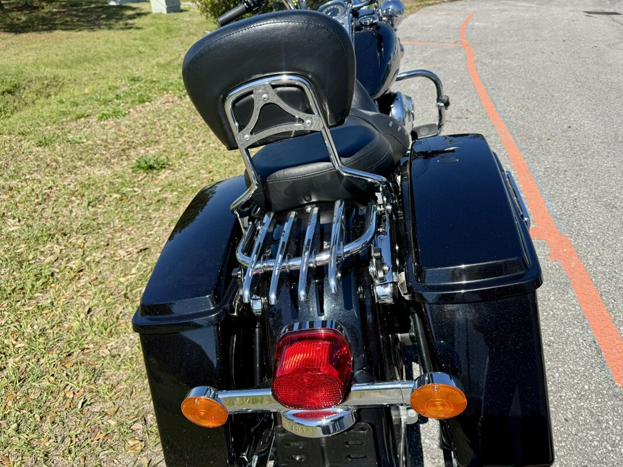 2012 HD Road King FLHR103