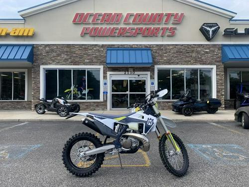 2020 Husqvarna TE 300i Review...