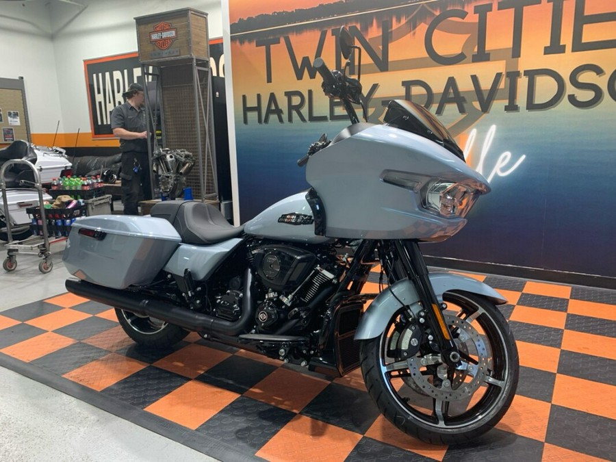 2024 Harley-Davidson Road Glide FLTRX