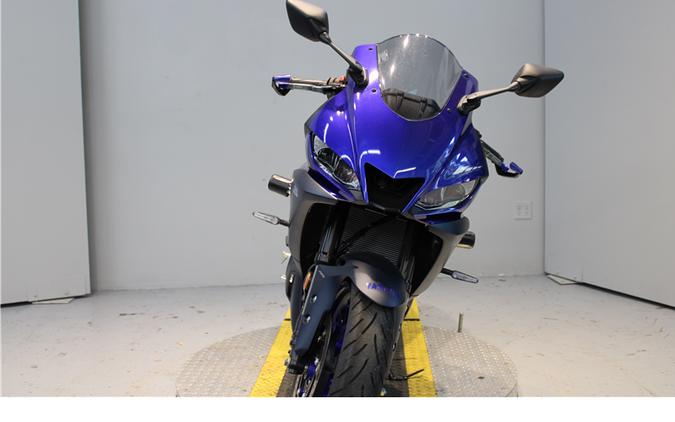 2023 YAMAHA YZF-R3