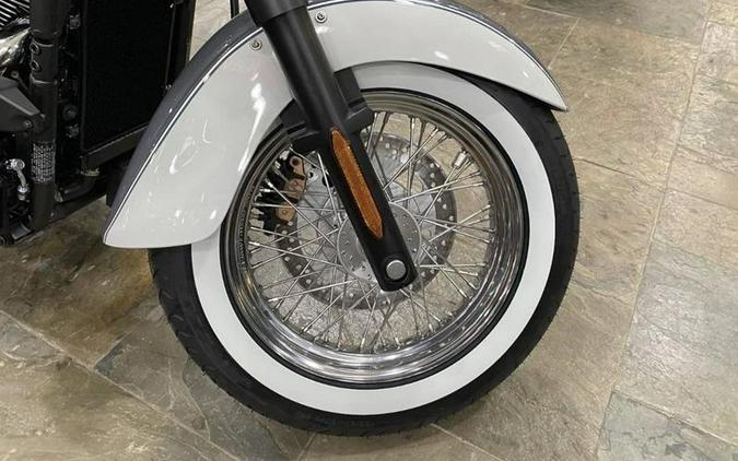 2024 Kawasaki Vulcan® 900 Classic