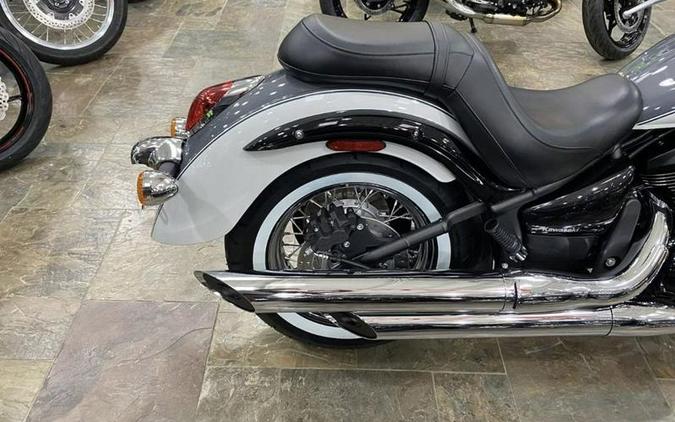 2024 Kawasaki Vulcan® 900 Classic