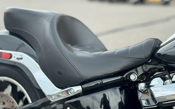 2019 Harley-Davidson® Low Rider® FXLR Custom Charcoal Flake 022993