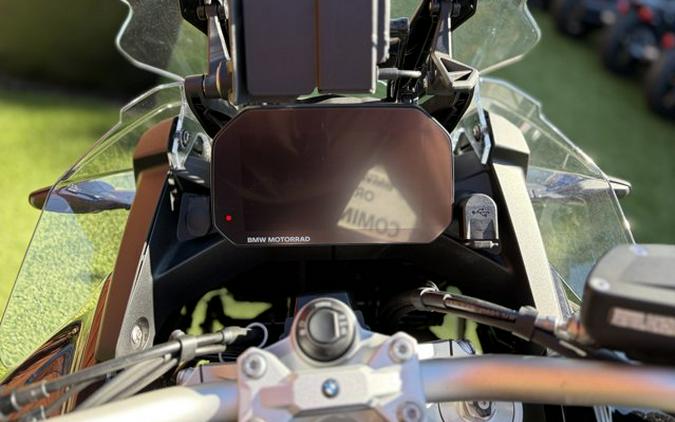 2025 BMW F 900 GS Adventure