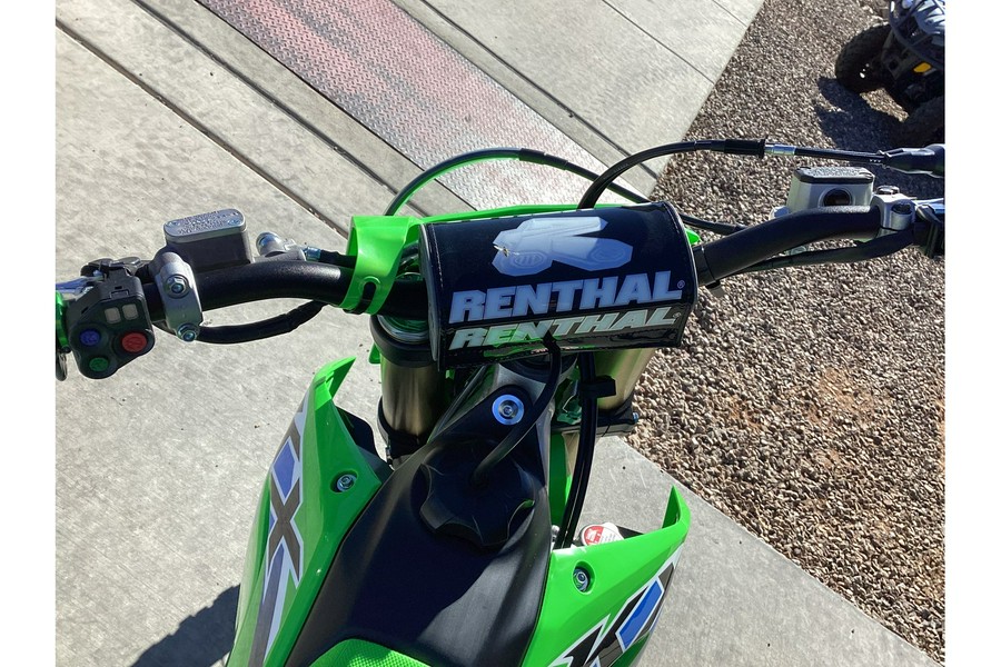 2026 KX™ 450 - Kawasaki