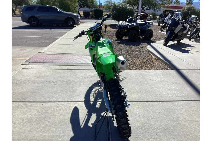 2026 KX™ 450 - Kawasaki