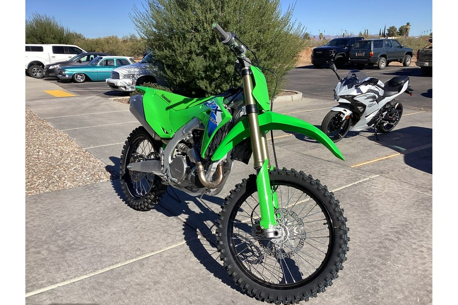 2026 KX™ 450 - Kawasaki